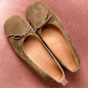 NEW Either / Or Demi Ballet Flat in Moss (neutral) Suede size 40 fits US 9 -9.5